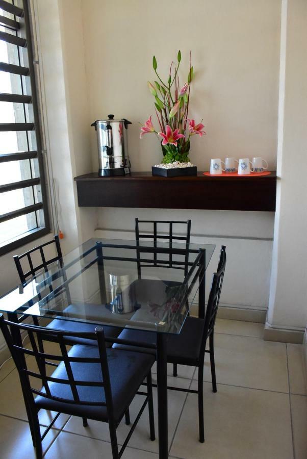 Hotel Suite Azomali تولا دي أليندي المظهر الخارجي الصورة